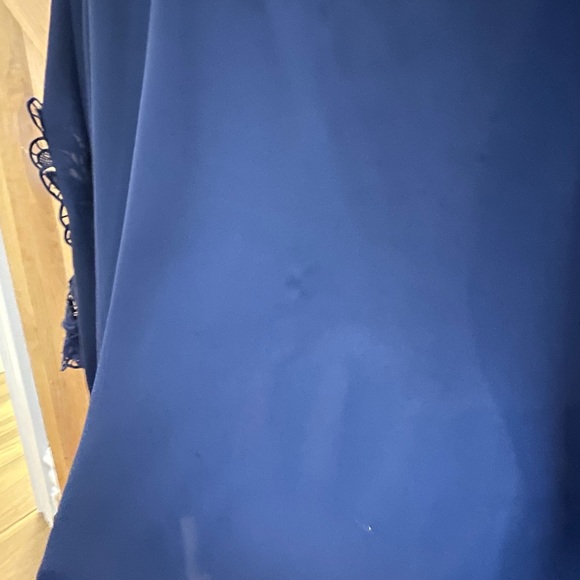 BOGO! 💙Eyeshadow Plus Top💙 - Picture 7 of 11